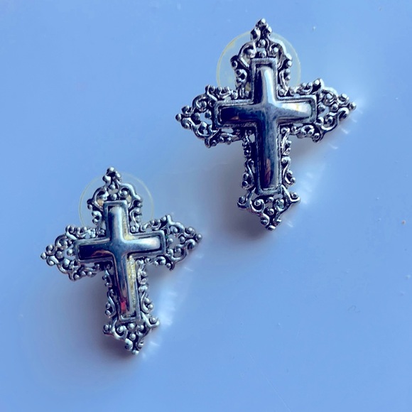 Jewelry - Cross Earrings Silver Filigree Post